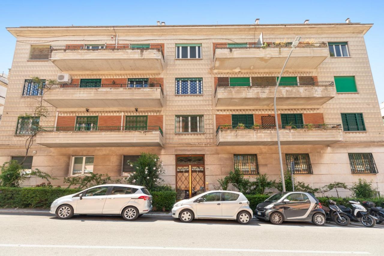 Bright And Spacious Family In Parioli Appartamento