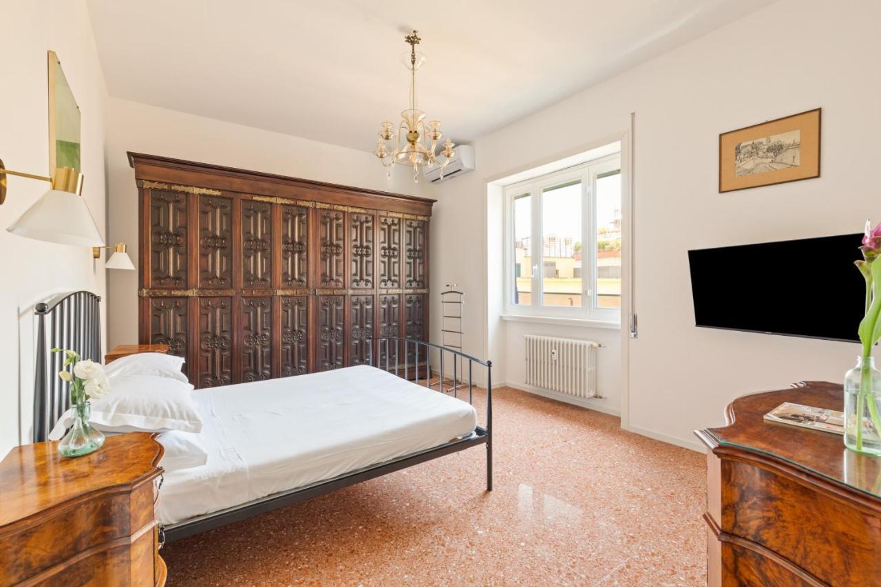 Apartment Bright And Spacious Family In Parioli *